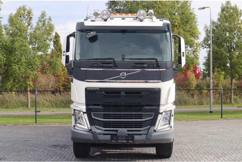 Volvo FH 540 | 8X4 | TANDEMLIFT | RETARDER | BIG AXLES | EURO 6 - Tipper: picture 2 Volvo FH 540 | 8X4 | TANDEMLIFT | RETARDER | BIG AXLES | EURO 6 - Tipper: picture 2