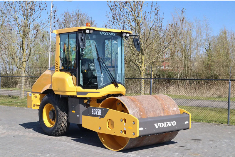 Volvo SD75B | SD 75 B | NEW / UNUSED - Roller: picture 5 Volvo SD75B | SD 75 B | NEW / UNUSED - Roller: picture 5