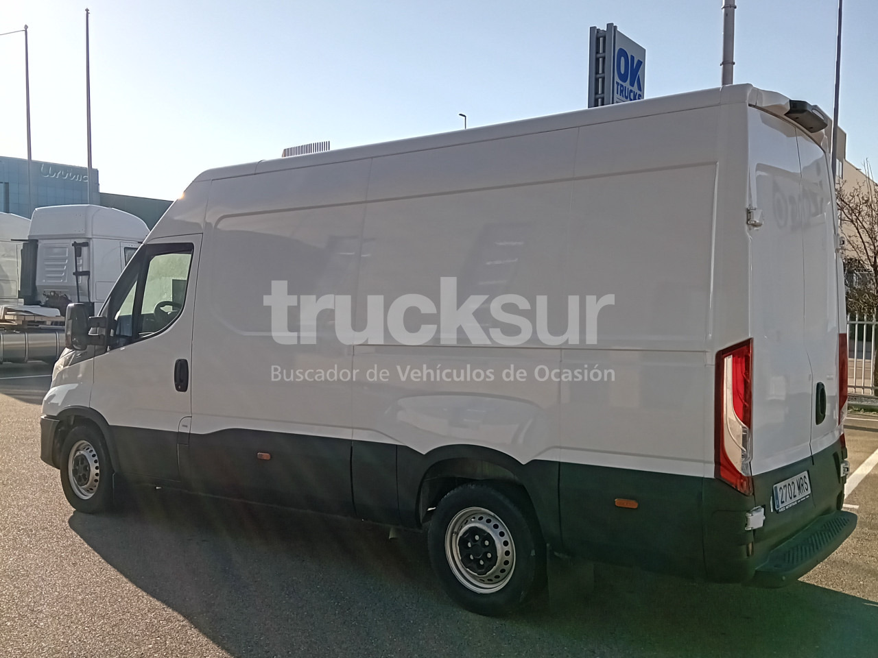 IVECO DAILY 35S16 12M3 - Closed box van: picture 2 IVECO DAILY 35S16 12M3 - Closed box van: picture 2