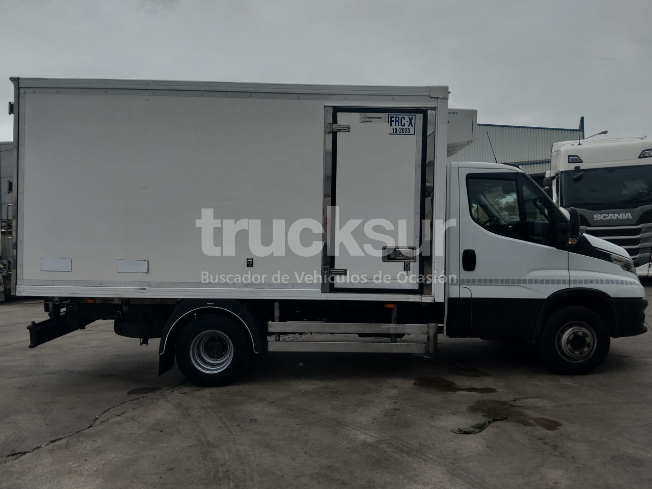 IVECO DAILY 72C16 FRC THK - Box truck: picture 3 IVECO DAILY 72C16 FRC THK - Box truck: picture 3