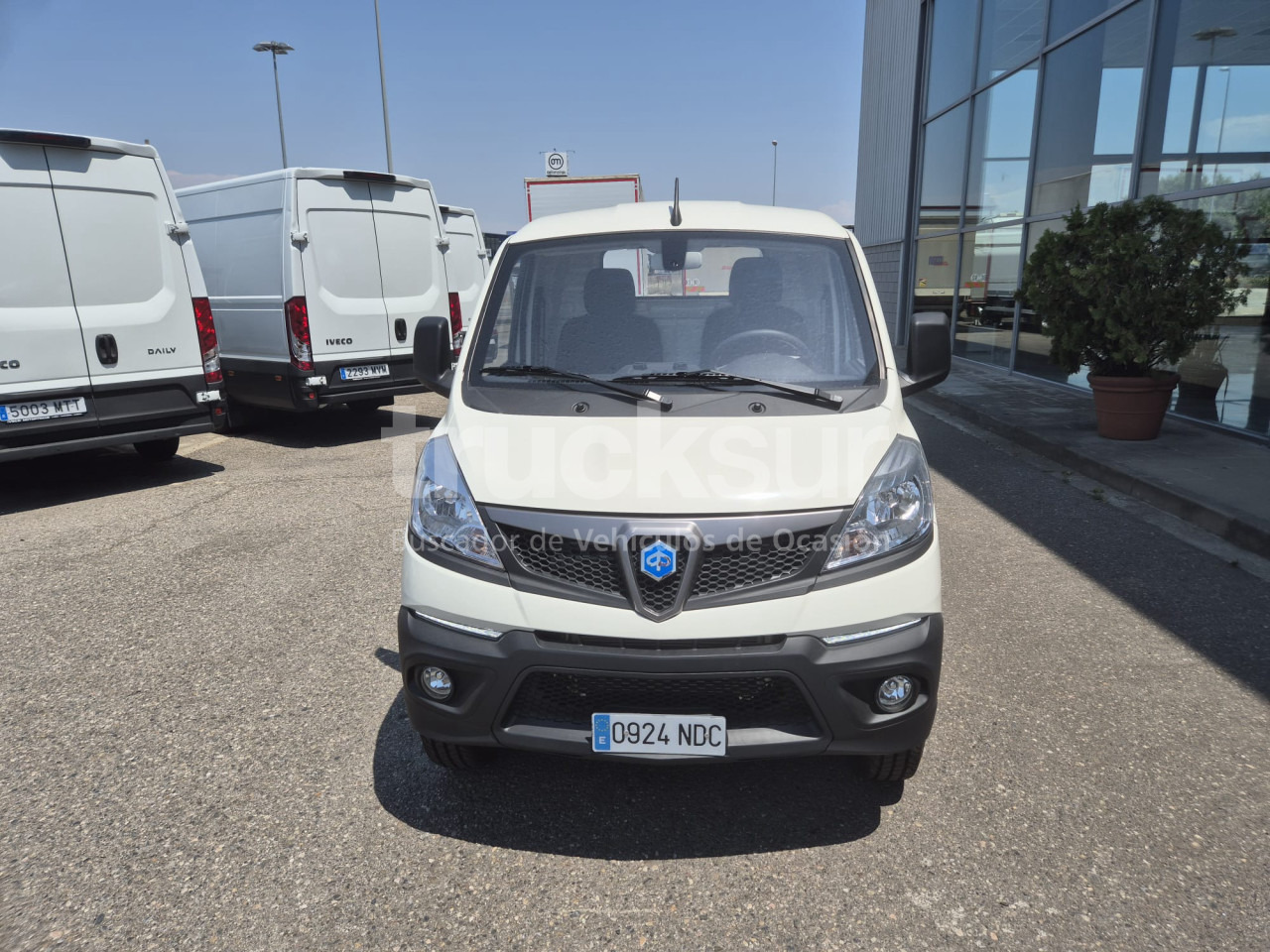 IVECO PIAGGIO PORTER 1.5I LONG RANGE - Open body delivery van: picture 4 IVECO PIAGGIO PORTER 1.5I LONG RANGE - Open body delivery van: picture 4