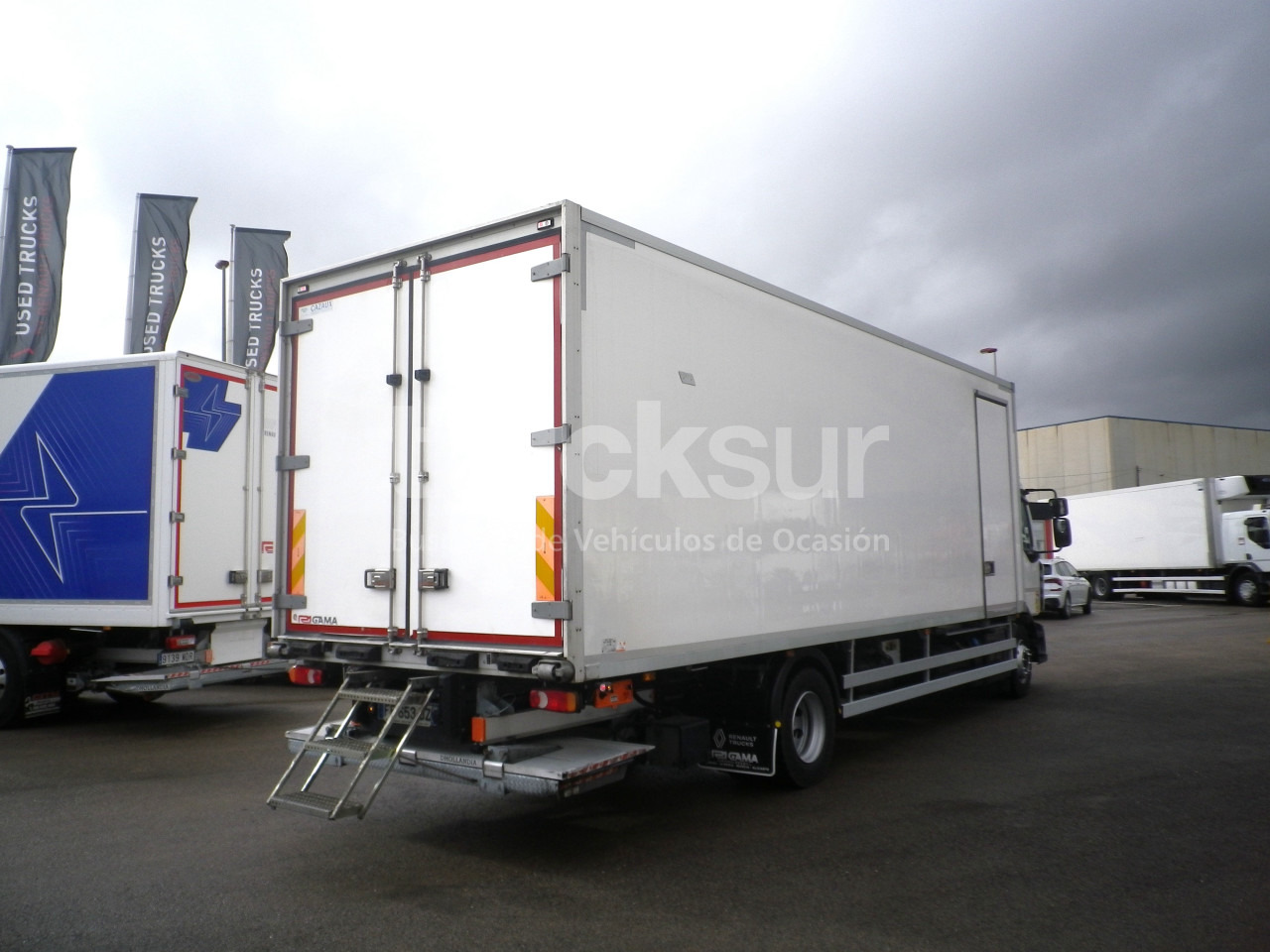 RENAULT D280.16 - Refrigerator truck: picture 5 RENAULT D280.16 - Refrigerator truck: picture 5