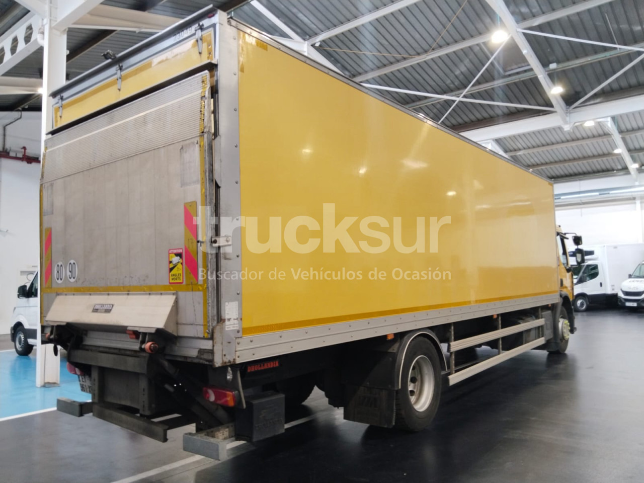 RENAULT D280.18 - Box truck: picture 4 RENAULT D280.18 - Box truck: picture 4