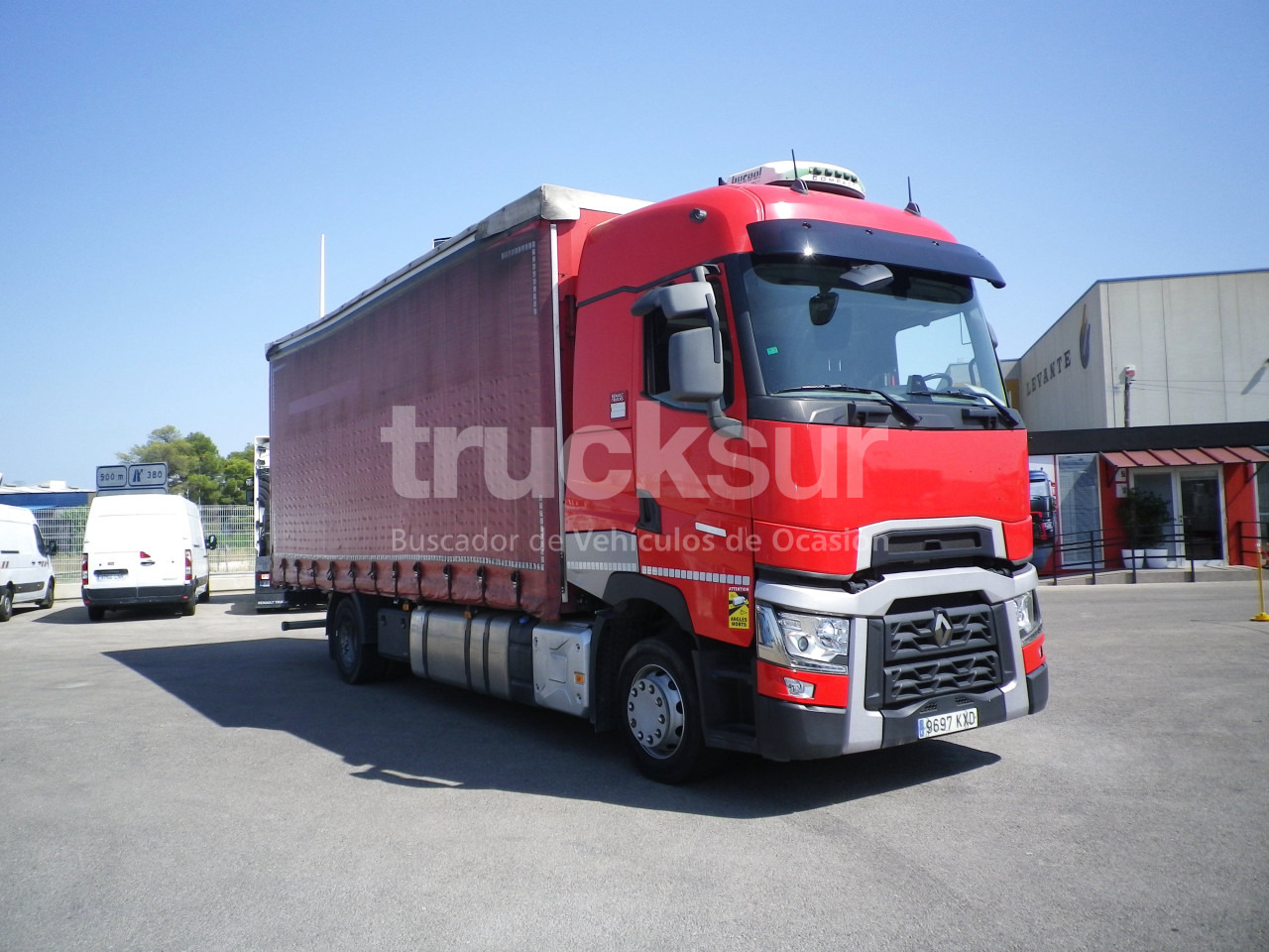 RENAULT T480 HIGH SLEEPER CAB - Curtain side truck: picture 2 RENAULT T480 HIGH SLEEPER CAB - Curtain side truck: picture 2