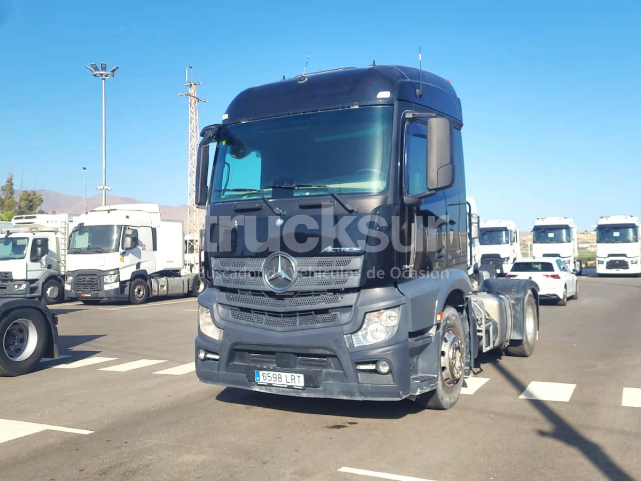 MERCEDES MERCEDES ACTROS 2143 - Tractor unit: picture 1 MERCEDES MERCEDES ACTROS 2143 - Tractor unit: picture 1