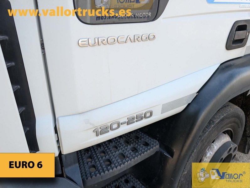 IVECO Eurocargo 120E25 - Box truck: picture 3 IVECO Eurocargo 120E25 - Box truck: picture 3