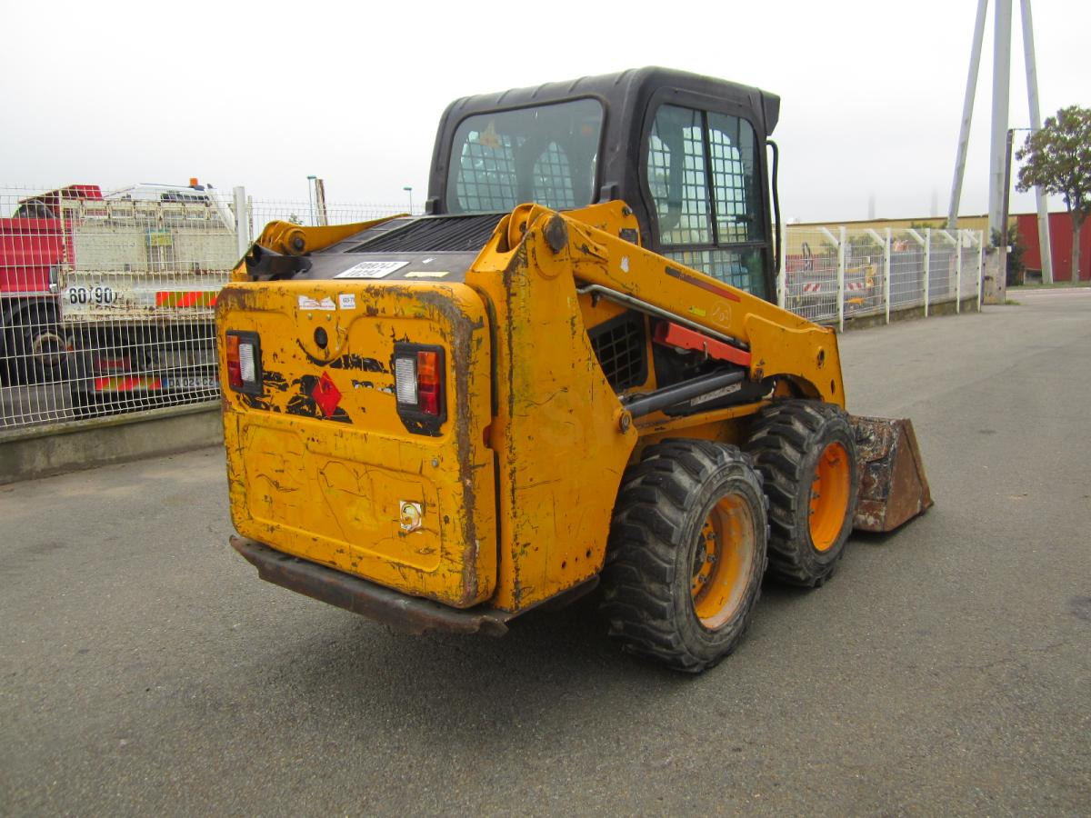Bobcat S450 - Skid steer loader: picture 5 Bobcat S450 - Skid steer loader: picture 5