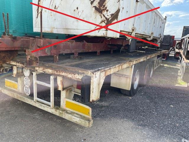Castera - Dropside/ Flatbed semi-trailer: picture 1 Castera - Dropside/ Flatbed semi-trailer: picture 1