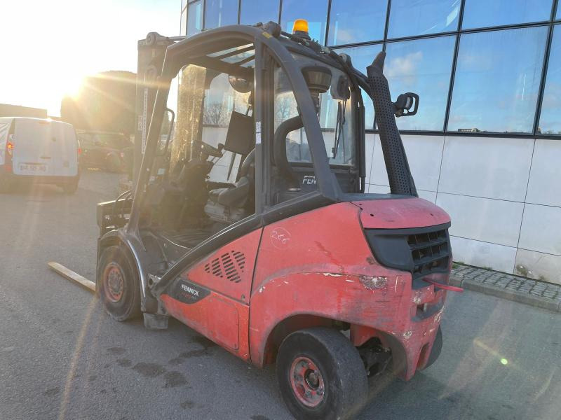 Fenwick H25D - Diesel forklift: picture 4 Fenwick H25D - Diesel forklift: picture 4