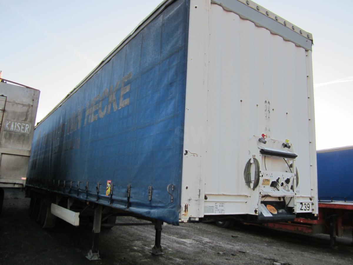 Krone - Curtainsider semi-trailer: picture 2 Krone - Curtainsider semi-trailer: picture 2