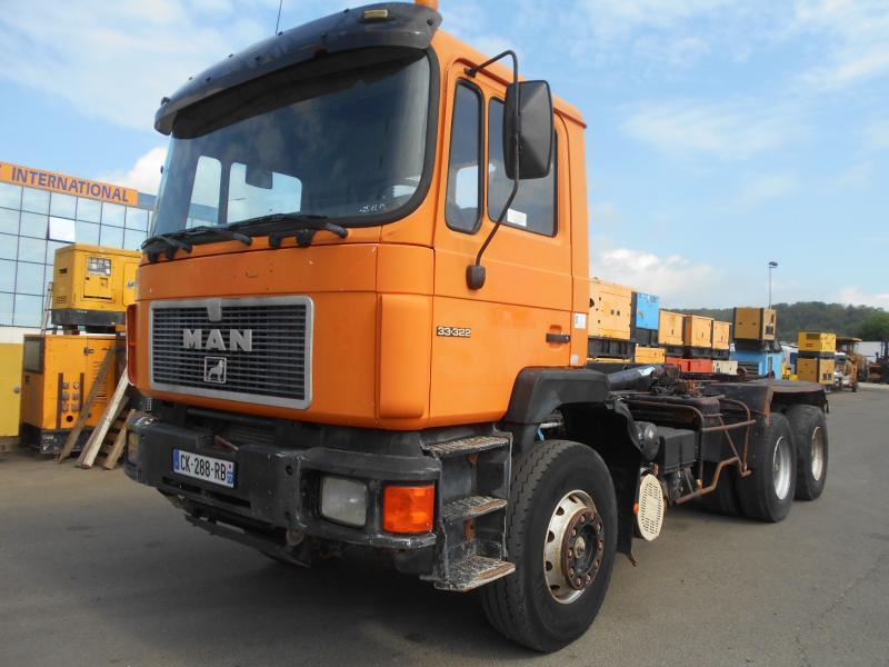 MAN 32.322 - Hook lift truck: picture 1 MAN 32.322 - Hook lift truck: picture 1