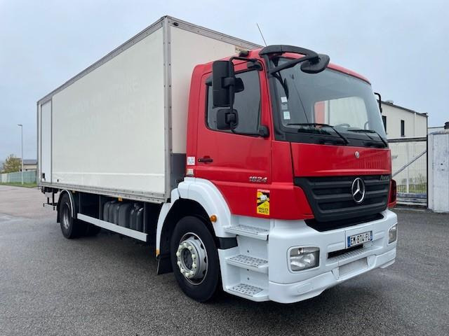 Mercedes Axor 1829 - Box truck: picture 1 Mercedes Axor 1829 - Box truck: picture 1