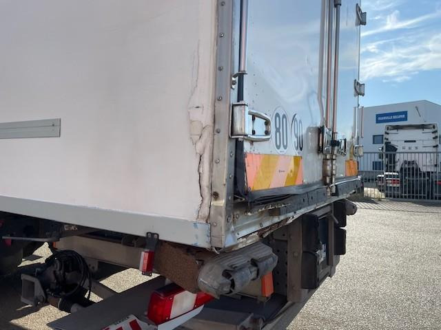 Refrigerator truck Renault Gamme D 280.19: picture 9