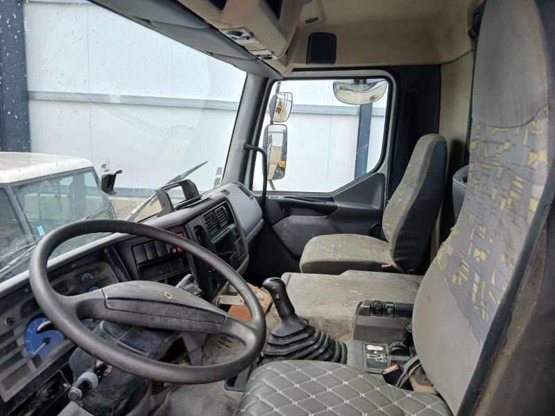 Renault Kerax 320 DCI - Tipper: picture 3 Renault Kerax 320 DCI - Tipper: picture 3