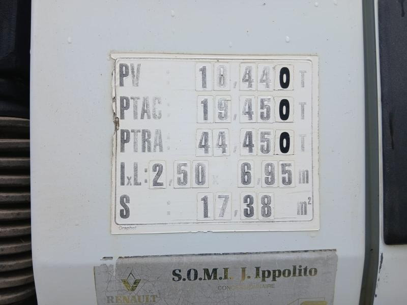 Renault Kerax 320 DCI - Tipper: picture 4 Renault Kerax 320 DCI - Tipper: picture 4