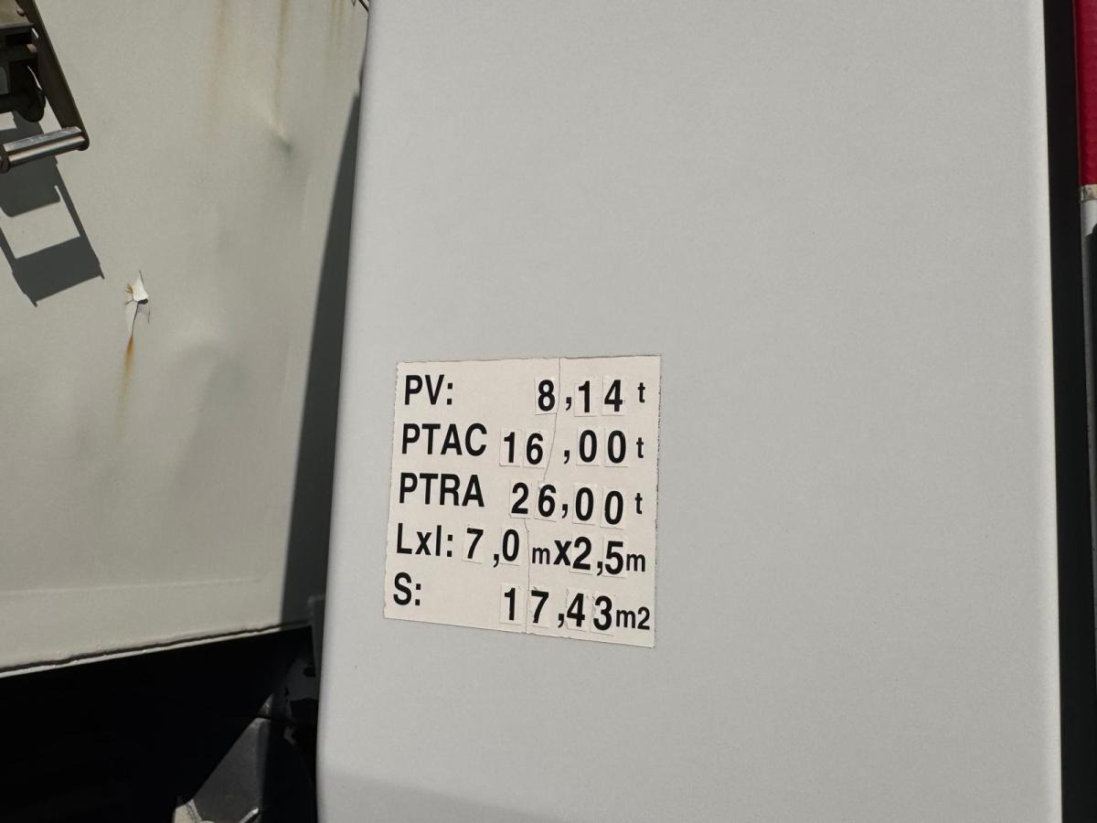Renault Premium 210 - Tipper: picture 5 Renault Premium 210 - Tipper: picture 5