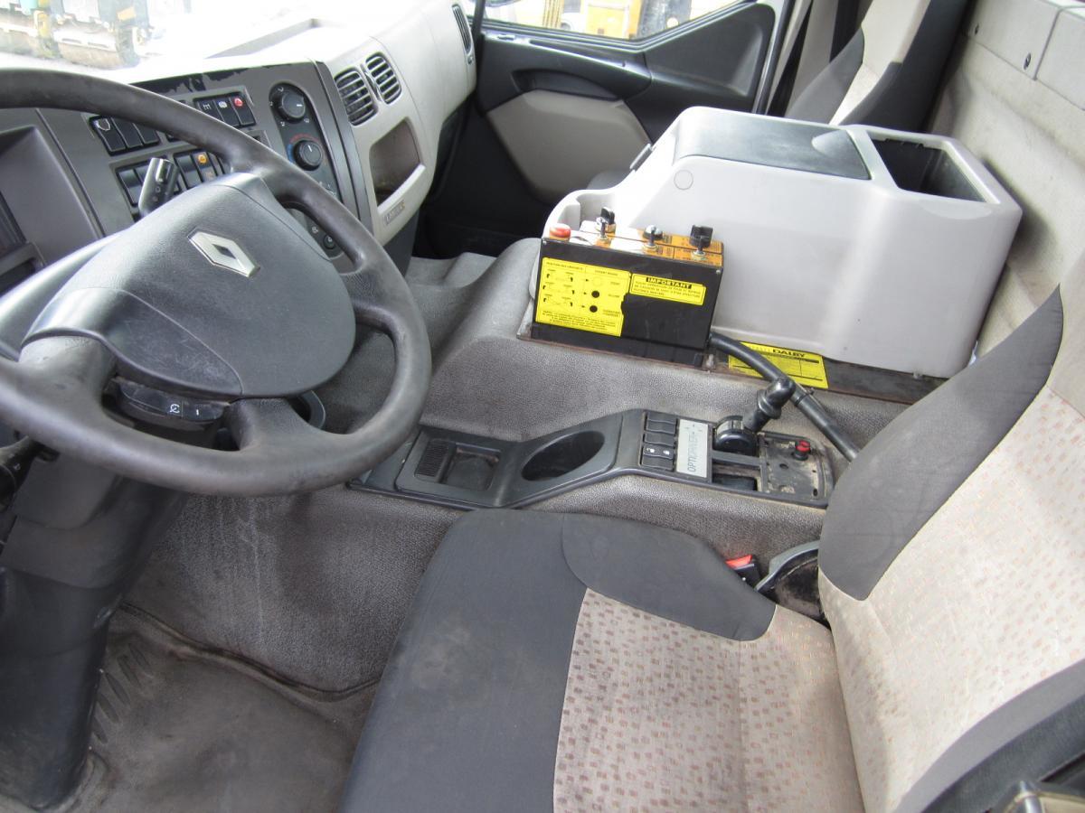 Interior photo 1: Hook lift truck Renault Premium Lander 410 DXI