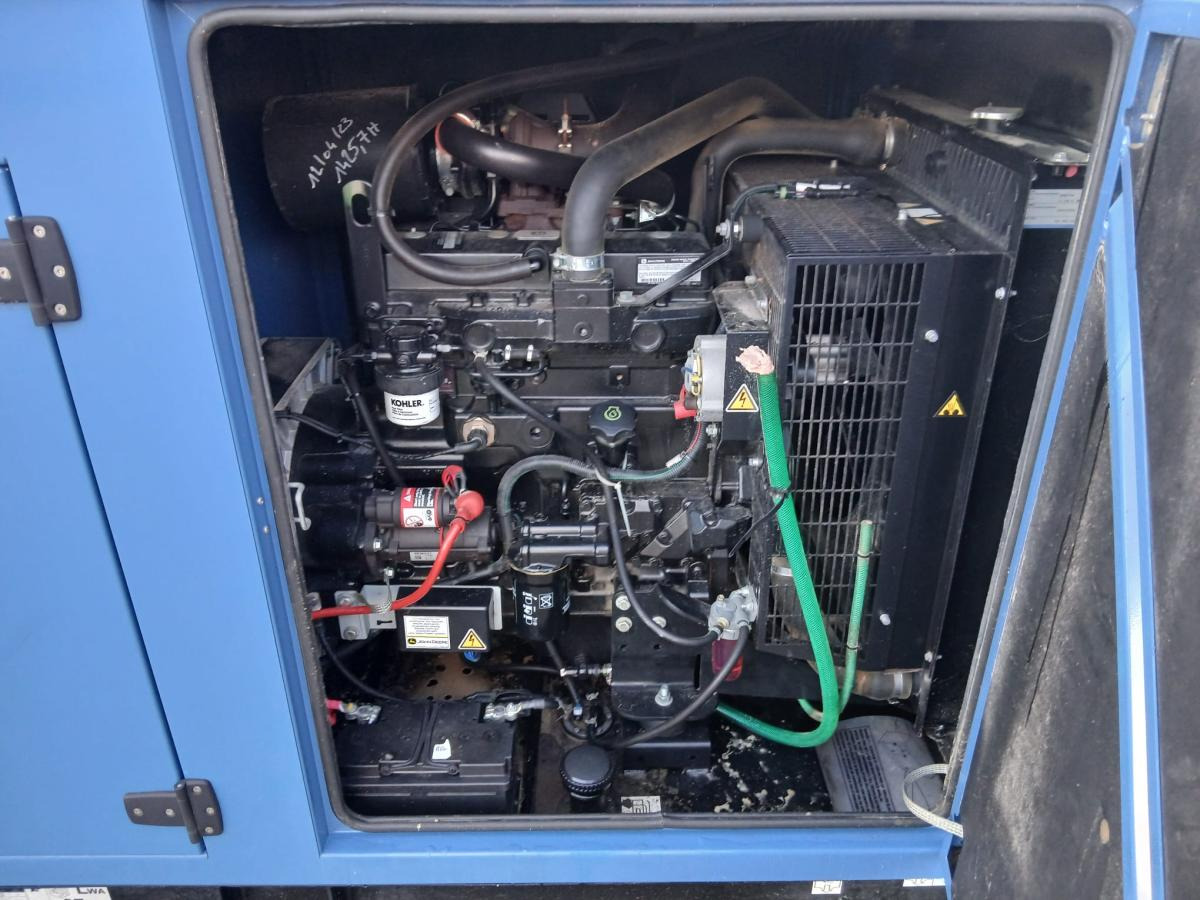 Sdmo ¨J110 - Generator set: picture 3 Sdmo ¨J110 - Generator set: picture 3