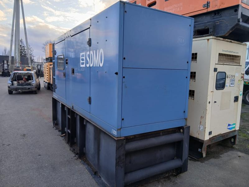 Sdmo J200 - Generator set: picture 4 Sdmo J200 - Generator set: picture 4