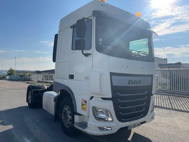 DAF XF105 - Tractor unit: picture 2 DAF XF105 - Tractor unit: picture 2