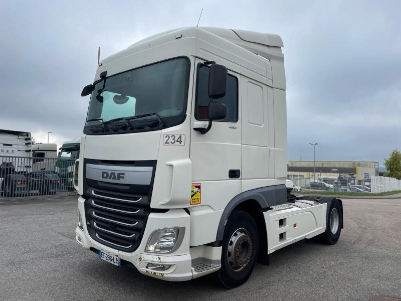 DAF XF460 - Tractor unit: picture 1 DAF XF460 - Tractor unit: picture 1