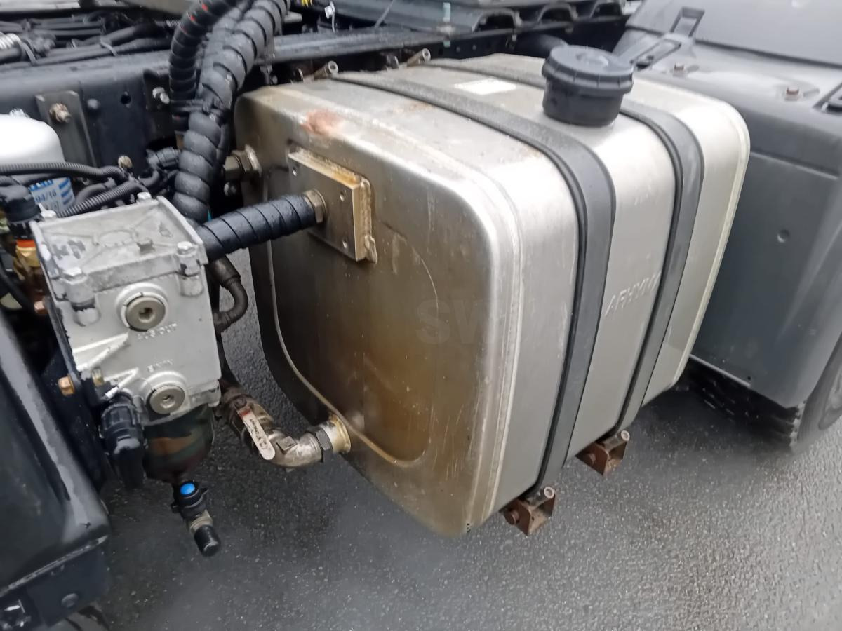 MAN TGS 18.440 - Tractor unit: picture 3 MAN TGS 18.440 - Tractor unit: picture 3