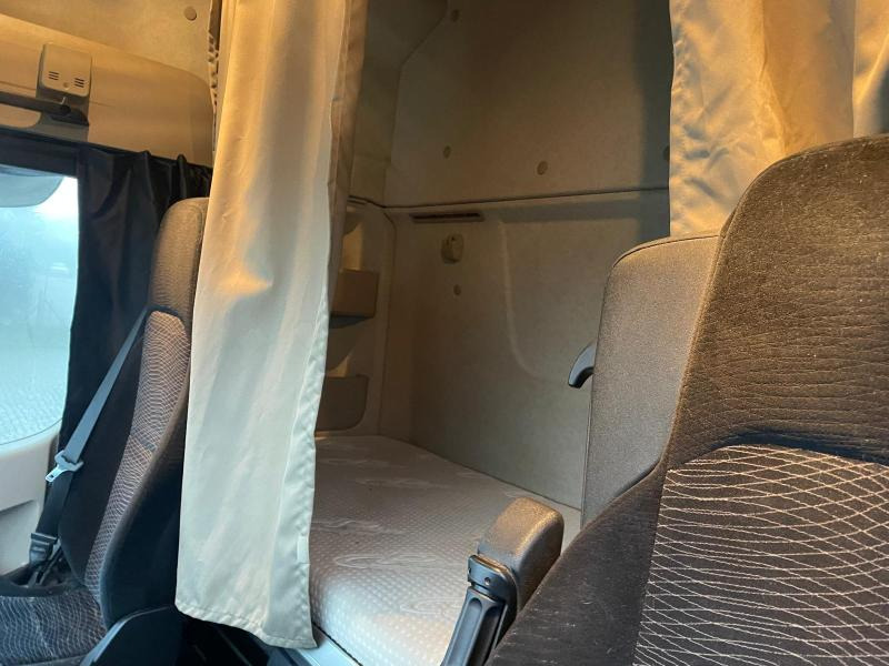 Tractor unit Mercedes Actros 1845: picture 9