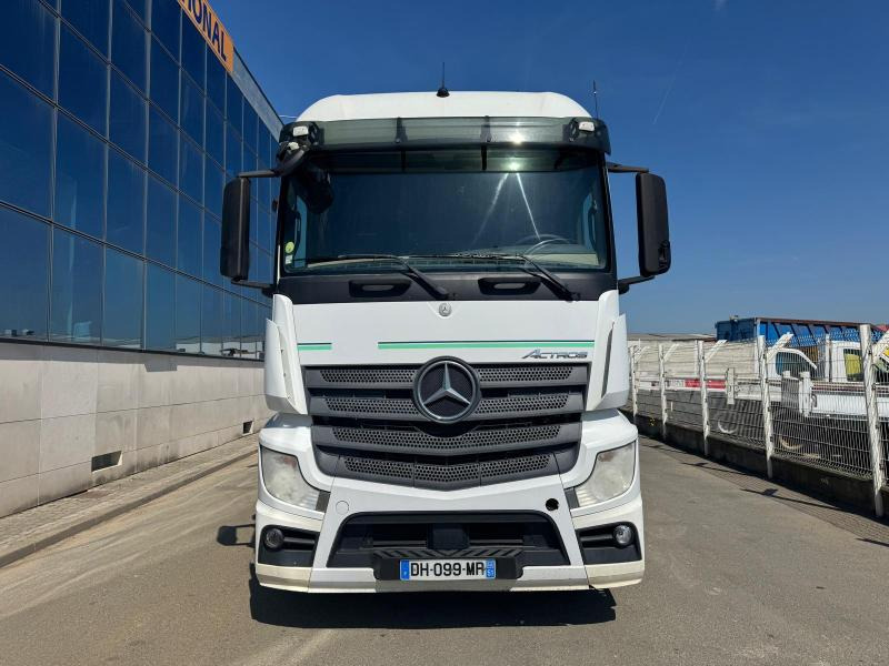 Mercedes Actros 1845 - Tractor unit: picture 3 Mercedes Actros 1845 - Tractor unit: picture 3