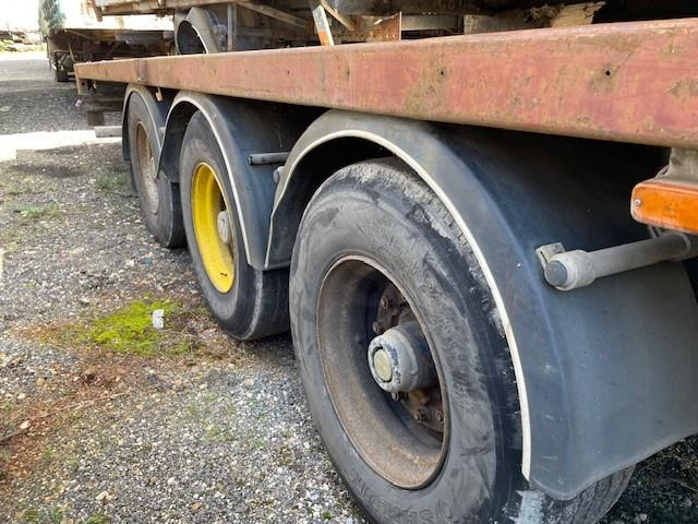 Trailor - Dropside/ Flatbed semi-trailer: picture 3 Trailor - Dropside/ Flatbed semi-trailer: picture 3