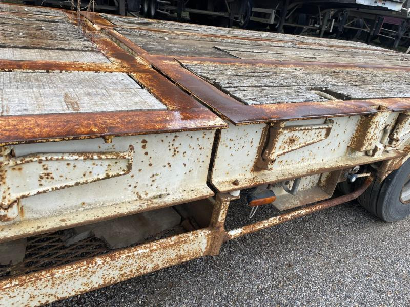 Verem  - Low loader semi-trailer: picture 4 Verem  - Low loader semi-trailer: picture 4