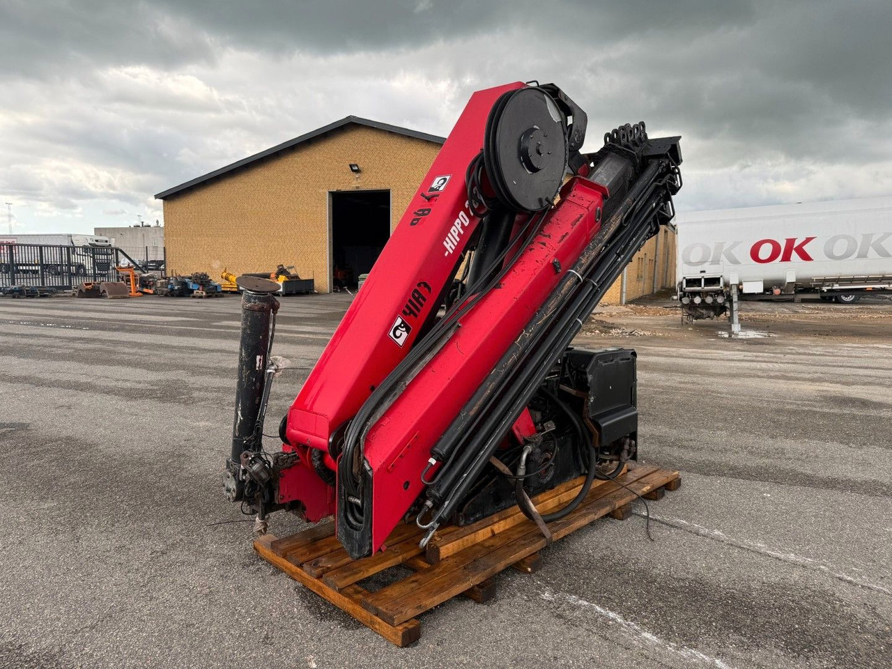 HIAB X-Hipro 262 EP-5 Radio Remote / Crane - Crane truck: picture 5 HIAB X-Hipro 262 EP-5 Radio Remote / Crane - Crane truck: picture 5