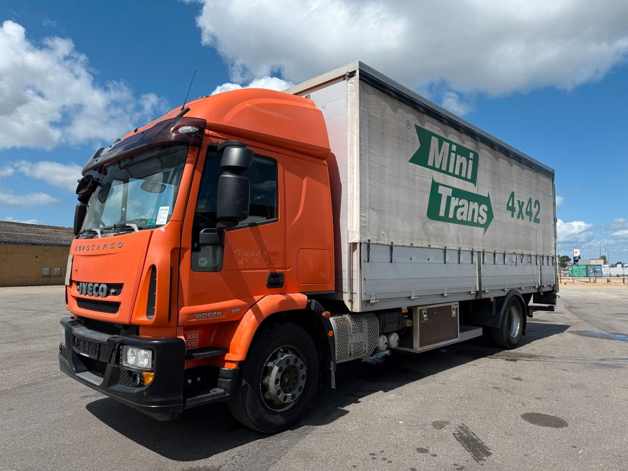 Iveco EuroCargo 180 E28 Euro 6 Freight Iveco EuroCargo 180 E28 Euro 6 Freight / Pritsche - Curtain side truck: picture 1 Iveco EuroCargo 180 E28 Euro 6 Freight Iveco EuroCargo 180 E28 Euro 6 Freight / Pritsche - Curtain side truck: picture 1
