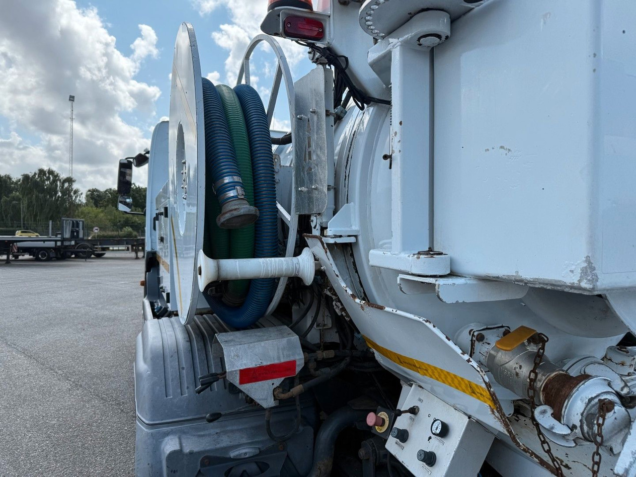 Vacuum truck Mercedes-Benz Atego 1323 RHD Euro 6 Hvidtved Larsen Cityflex: picture 13 Vacuum truck Mercedes-Benz Atego 1323 RHD Euro 6 Hvidtved Larsen Cityflex: picture 13