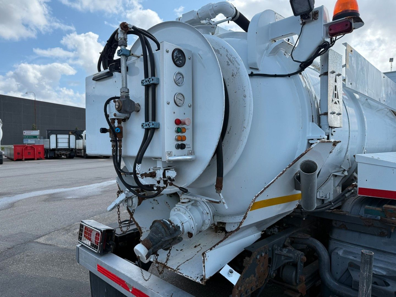 Vacuum truck Mercedes-Benz Atego 1323 RHD Euro 6 Hvidtved Larsen Cityflex: picture 12 Vacuum truck Mercedes-Benz Atego 1323 RHD Euro 6 Hvidtved Larsen Cityflex: picture 12