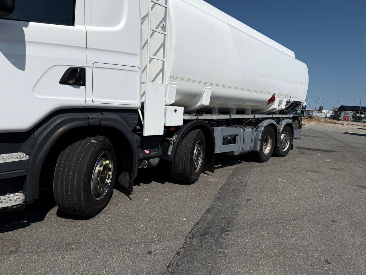 Tanker truck Scania G480 8x2*6 24.000 L / 5 compartments / ADR Tank: picture 20