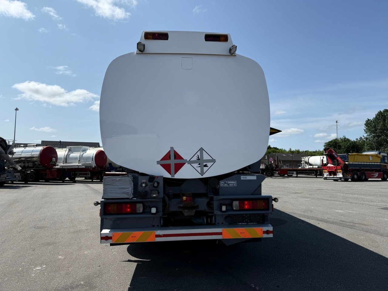 Tanker truck Scania G480 8x2*6 24.000 L / 5 compartments / ADR Tank: picture 18