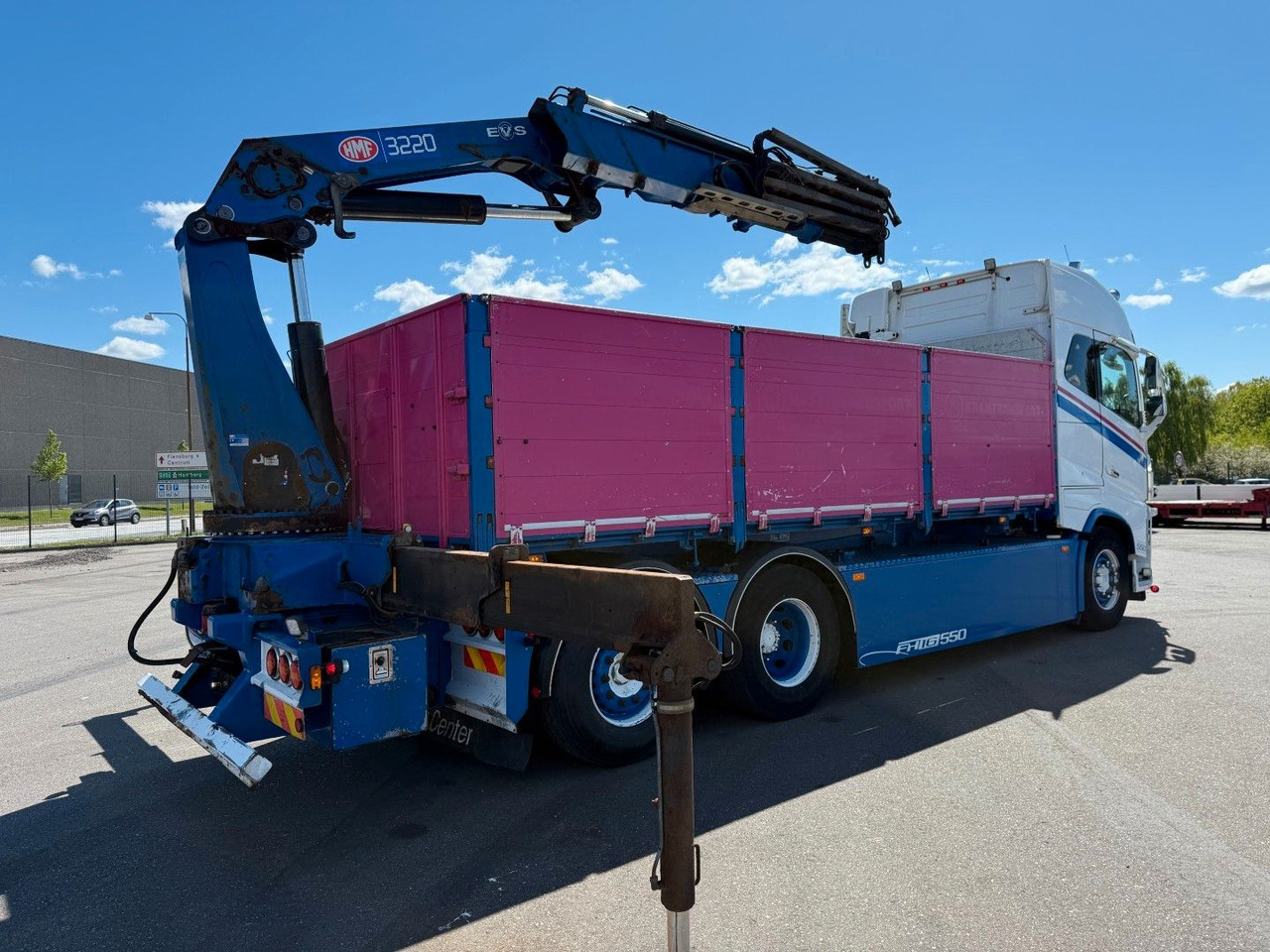 Volvo FH 16.550 6x2*4 / Crane HMF 3220K4 Euro 6 - Crane truck: picture 4 Volvo FH 16.550 6x2*4 / Crane HMF 3220K4 Euro 6 - Crane truck: picture 4