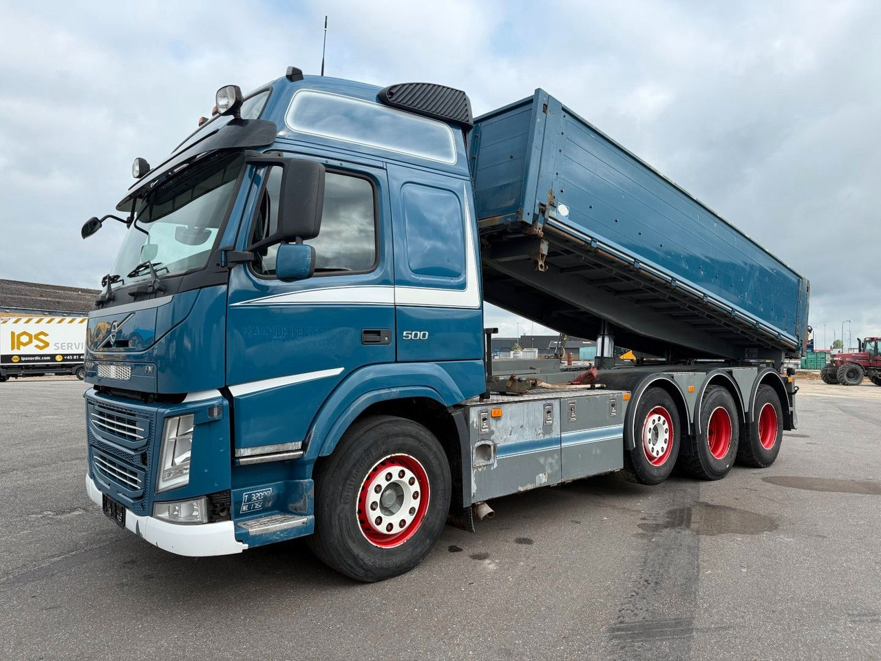 Volvo FM 500 8x4 Pushertridem 3 Way Tipper / Kipper - Tipper: picture 1 Volvo FM 500 8x4 Pushertridem 3 Way Tipper / Kipper - Tipper: picture 1