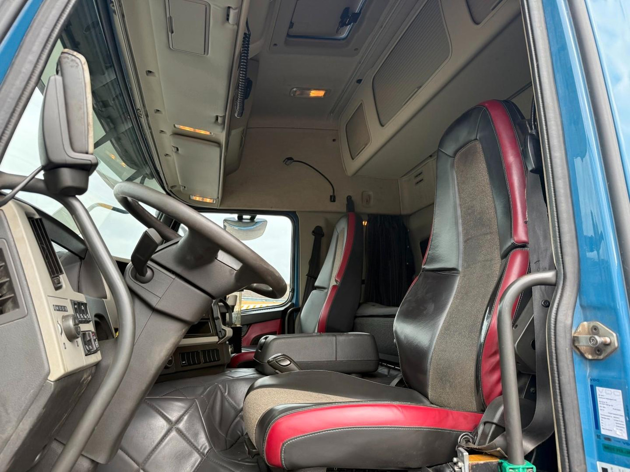 Volvo FM 500 8x4 Pushertridem 3 Way Tipper / Kipper - Tipper: picture 5 Volvo FM 500 8x4 Pushertridem 3 Way Tipper / Kipper - Tipper: picture 5