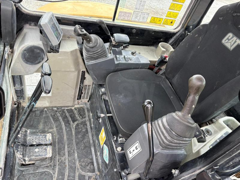 Mini excavator Caterpillar 303.5E CR: picture 11