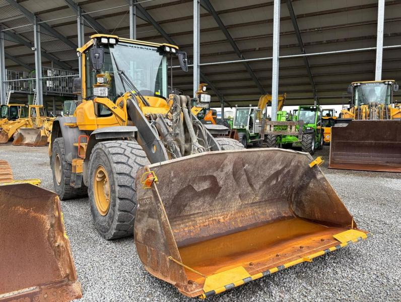 Volvo L70H - Wheel loader: picture 3 Volvo L70H - Wheel loader: picture 3