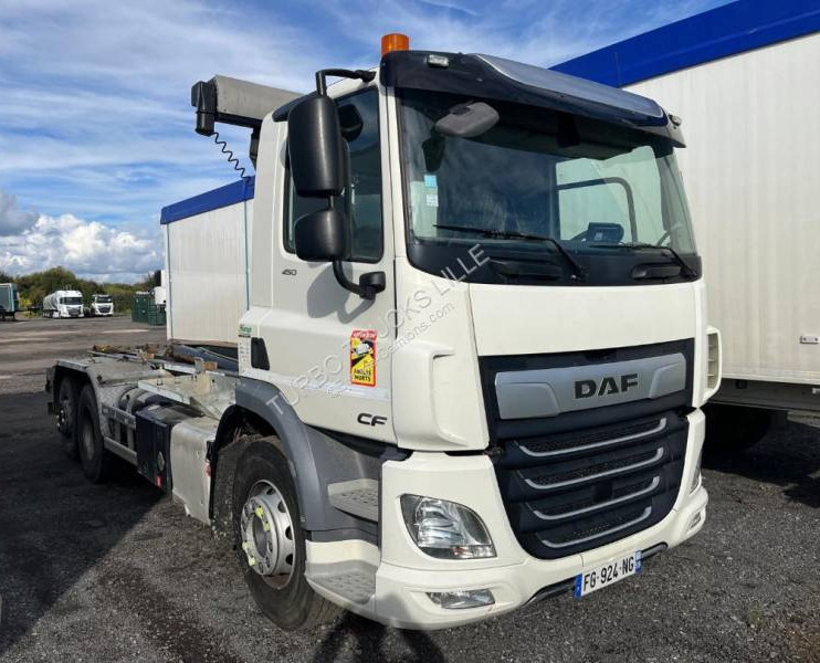 DAF CF 450 - Hook lift truck: picture 2 DAF CF 450 - Hook lift truck: picture 2