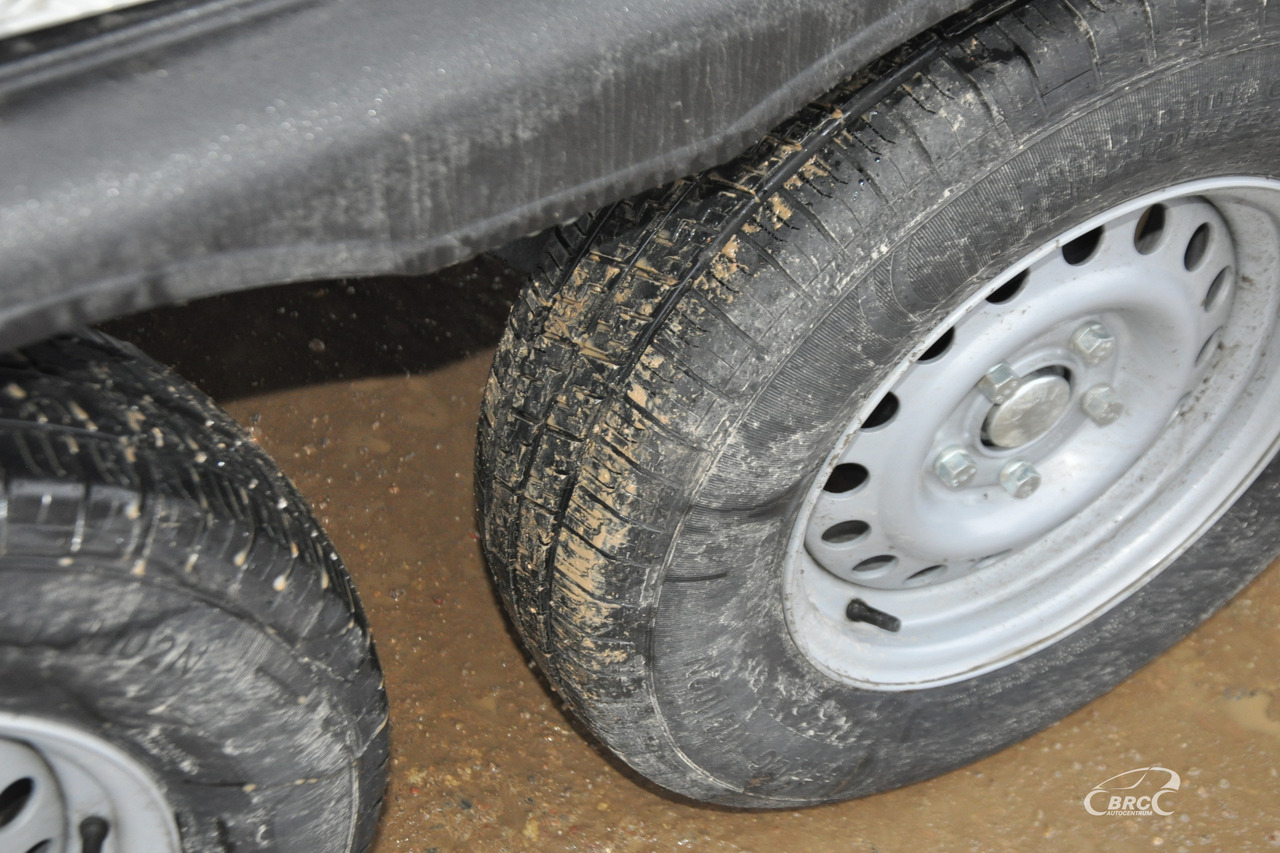 Roll-off/ Skip trailer Tauras BZ 2500: picture 10