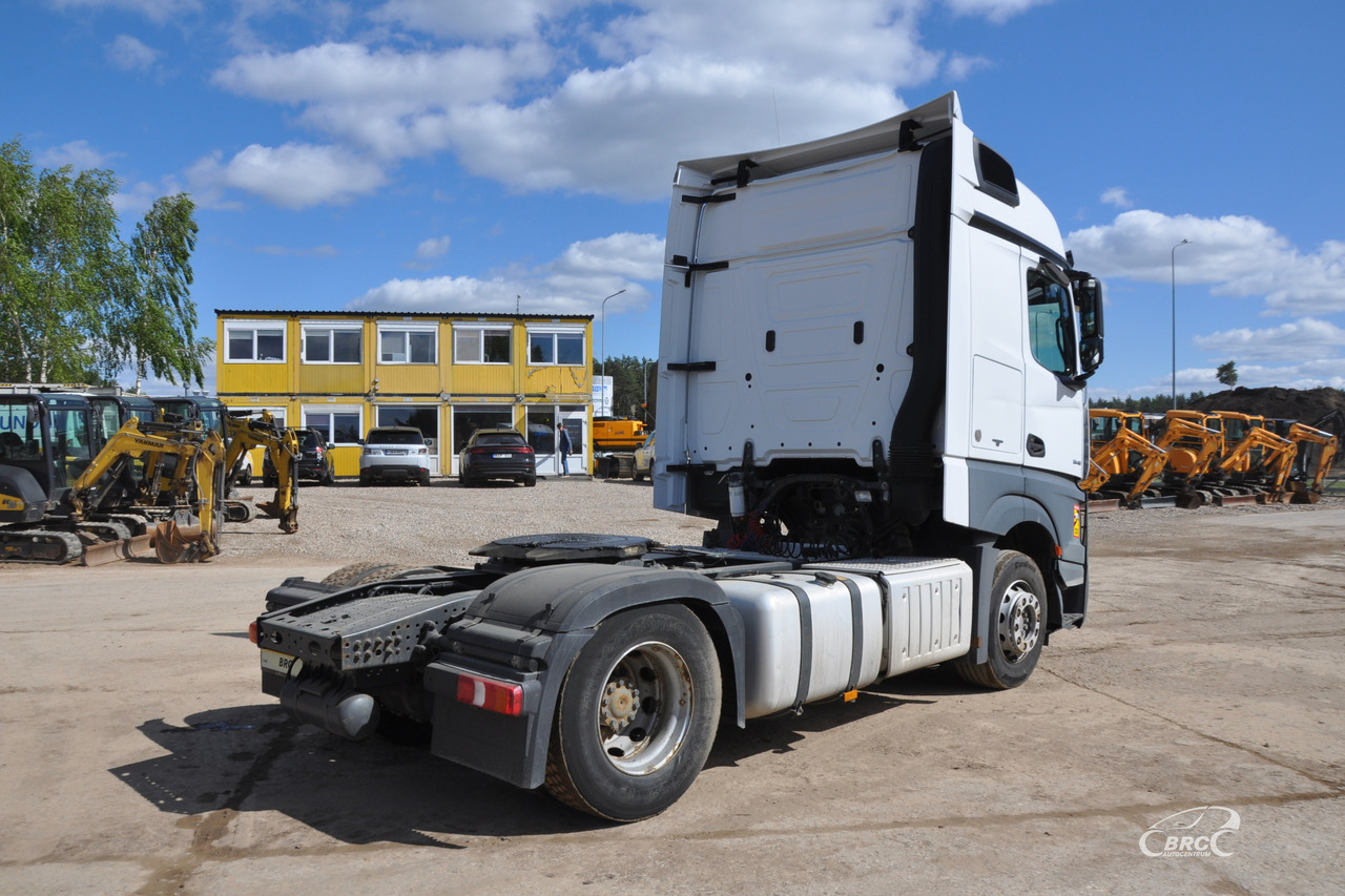 Mercedes-Benz Actros - Tractor unit: picture 5 Mercedes-Benz Actros - Tractor unit: picture 5