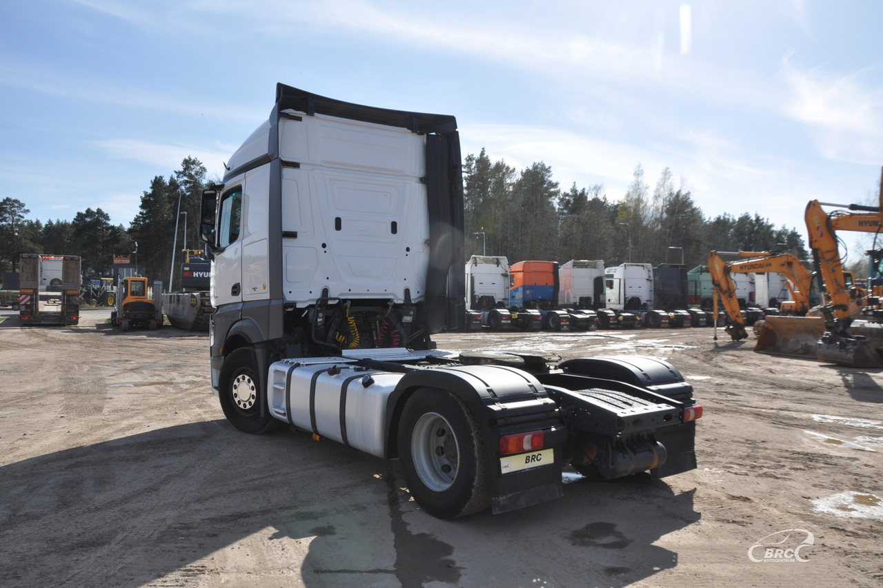 Mercedes-Benz Actros - Tractor unit: picture 4 Mercedes-Benz Actros - Tractor unit: picture 4