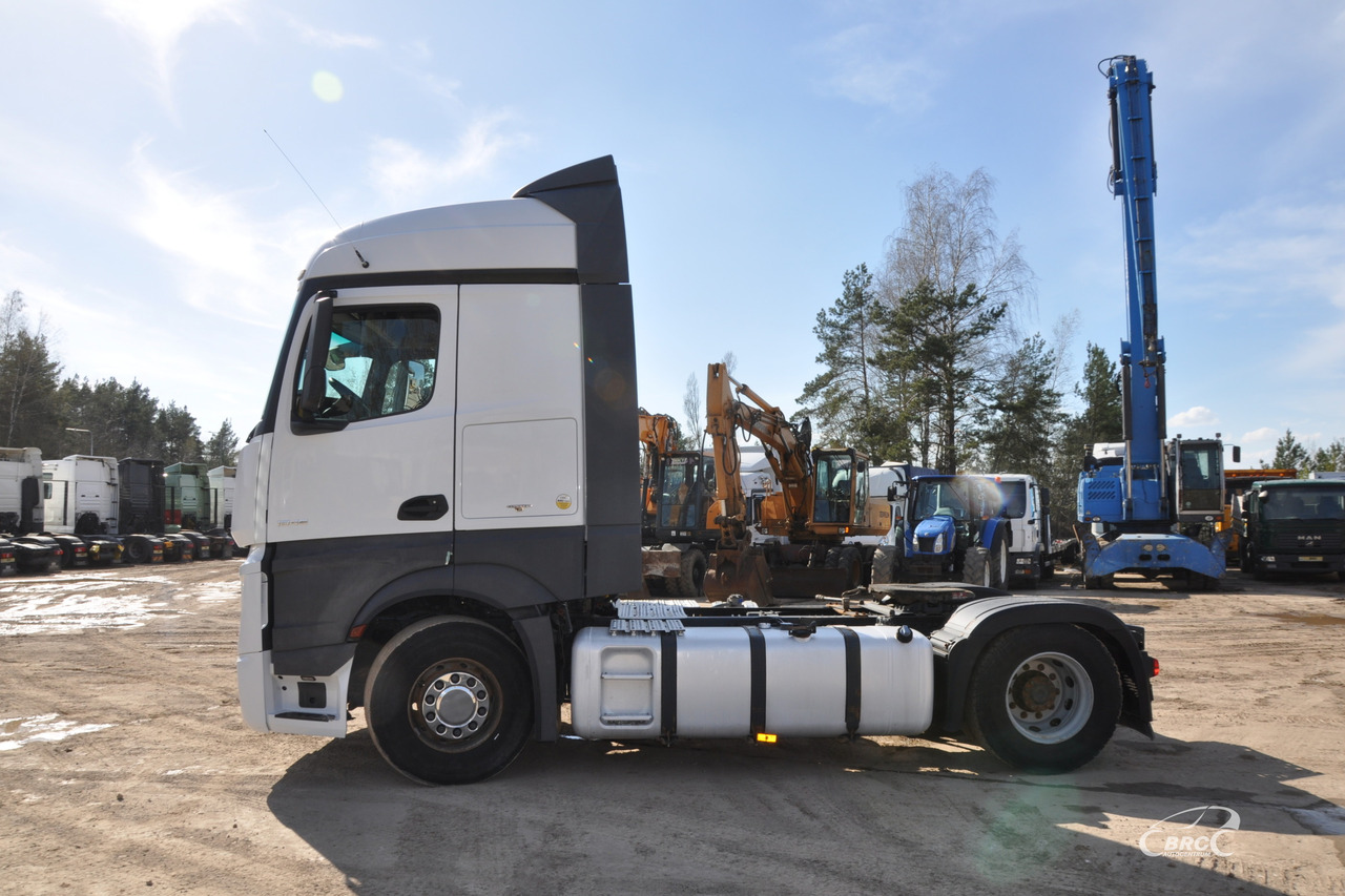 Mercedes-Benz Actros - Tractor unit: picture 3 Mercedes-Benz Actros - Tractor unit: picture 3