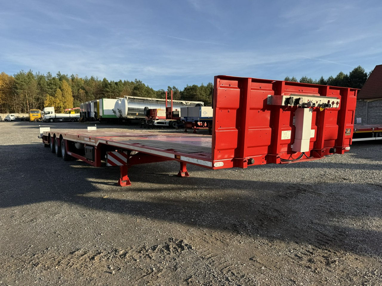 Faymonville Niskopodłogowa Telemega Rozciągana 7m 3-Osiowa Oś skrętna - Low loader semi-trailer: picture 4 Faymonville Niskopodłogowa Telemega Rozciągana 7m 3-Osiowa Oś skrętna - Low loader semi-trailer: picture 4