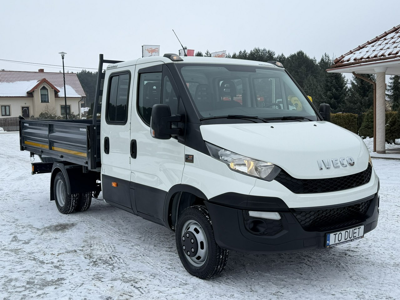 Iveco Daily 35C15 - Tipper van: picture 2 Iveco Daily 35C15 - Tipper van: picture 2