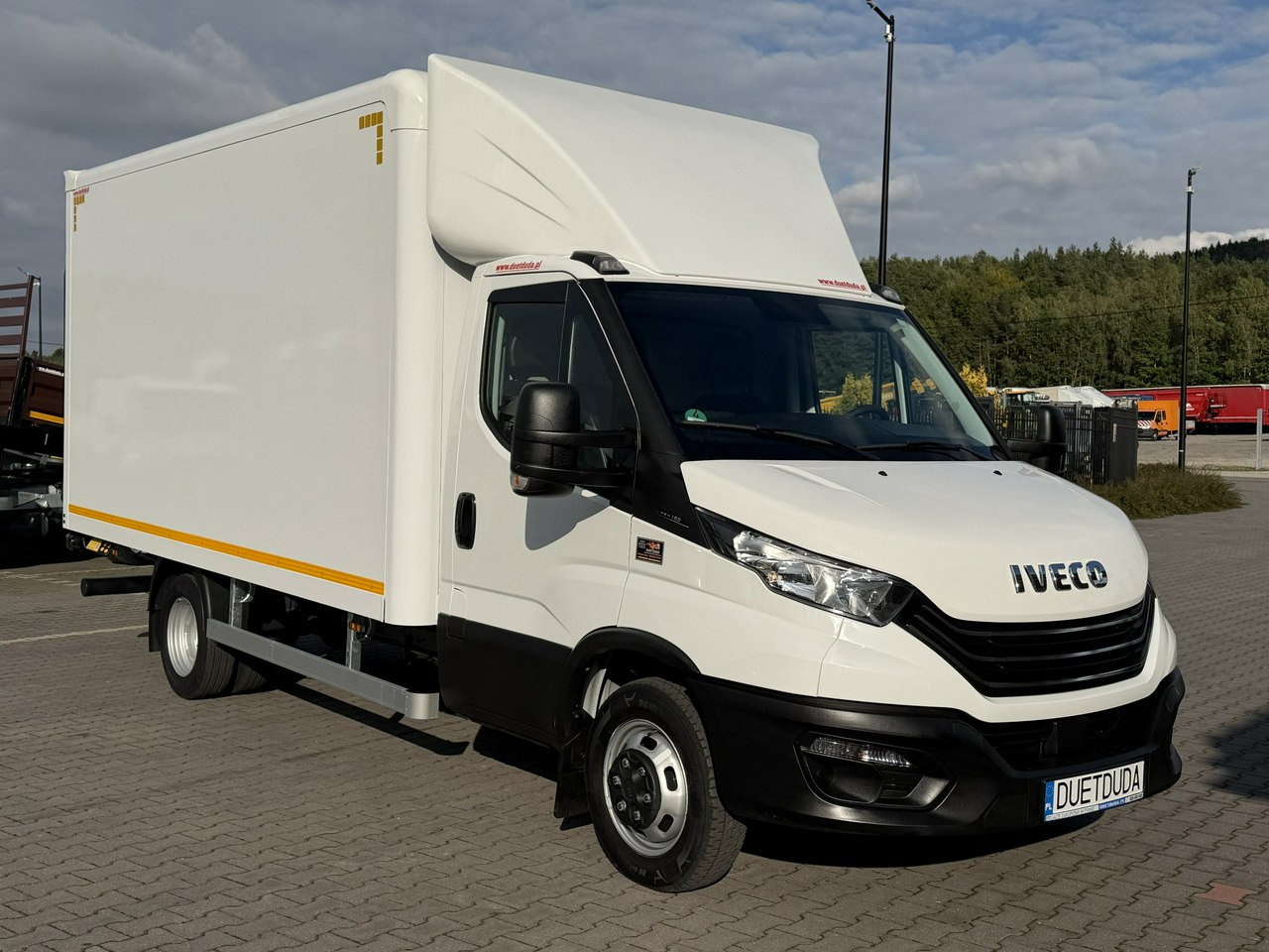 Iveco Daily 35C16 V - Closed box van: picture 4 Iveco Daily 35C16 V - Closed box van: picture 4