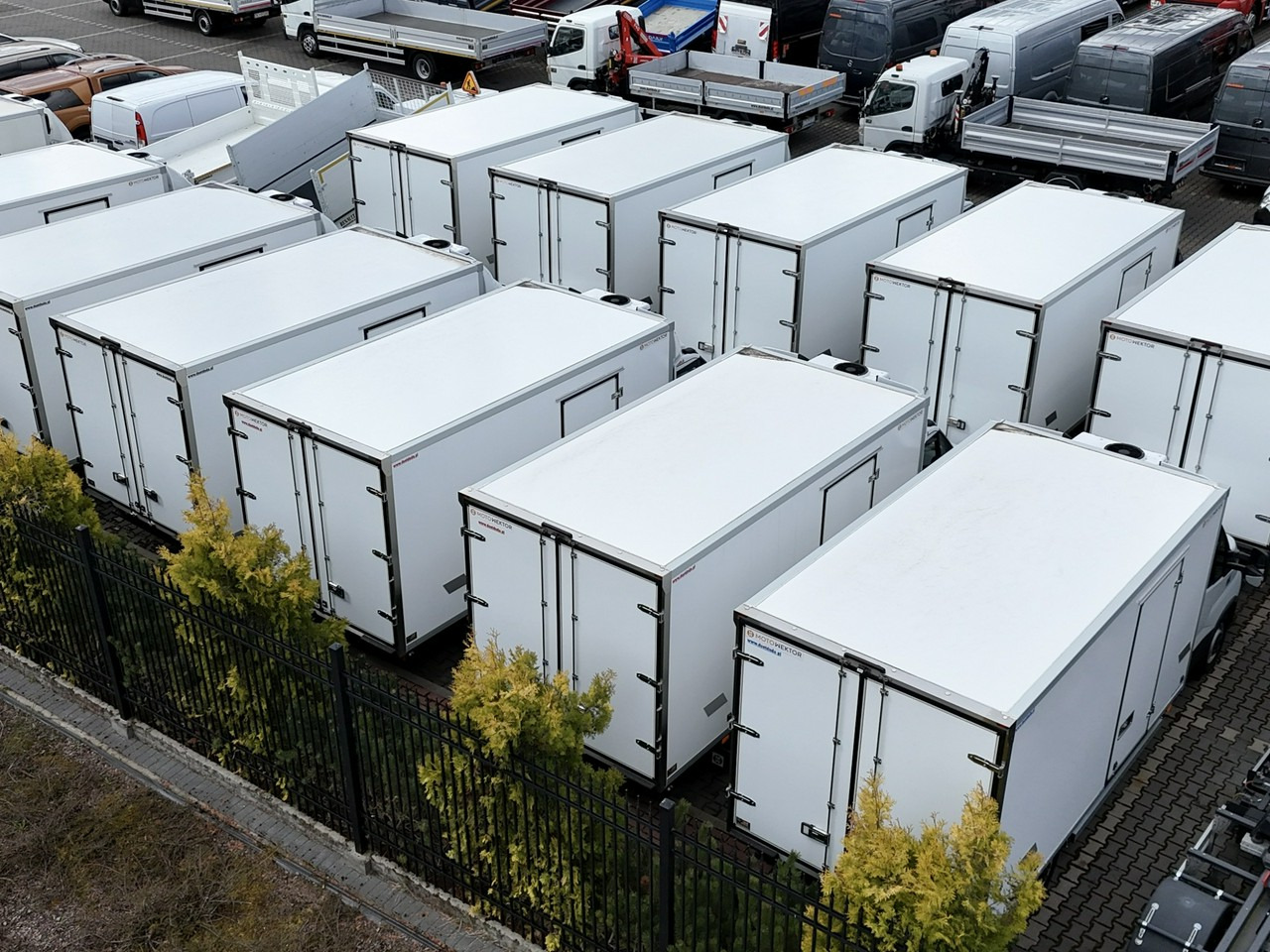 Iveco Daily 35S16 V - Refrigerated delivery van: picture 5 Iveco Daily 35S16 V - Refrigerated delivery van: picture 5
